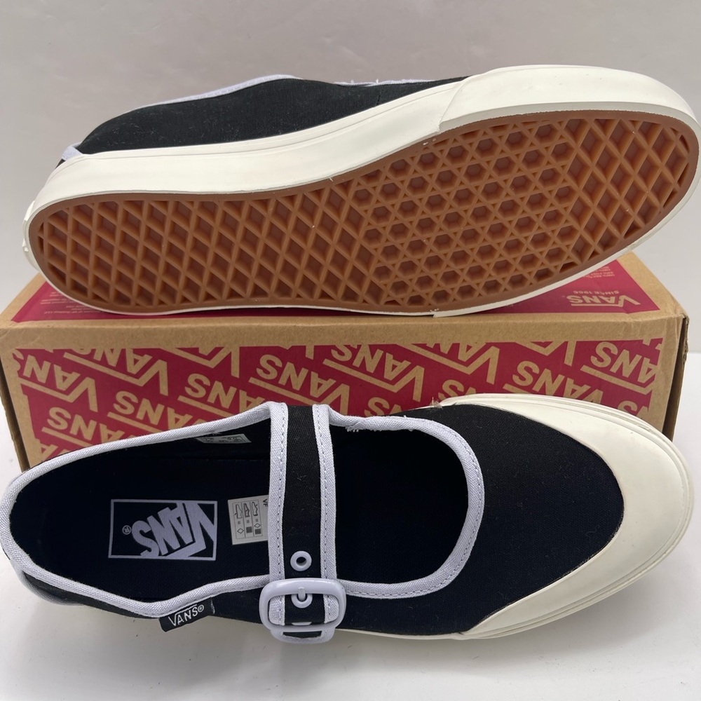 Vans WMNS Mary Jane VN000CRRBMA Buckle Sandals Sneakers - Picture 3 of 16